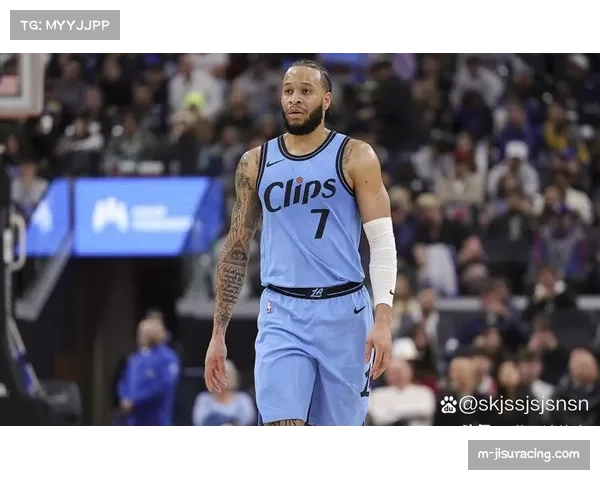 雷霆队克服伤病挑战,展现深厚阵容深度与强大适应力 雷霆队克服伤病挑战,展现深厚阵容深度与强大适应力