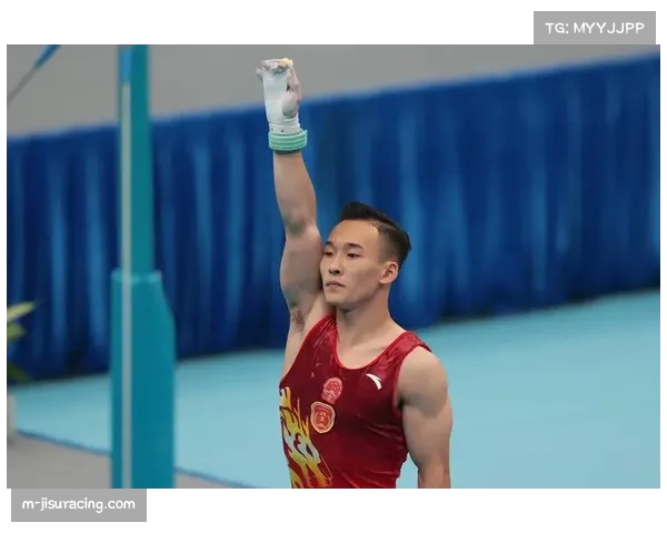 肖若腾全运会全能决赛单杠出色发挥逆转夺金,展现老将实力 肖若腾全运会全能决赛单杠出色发挥逆转夺金,展现老将实力