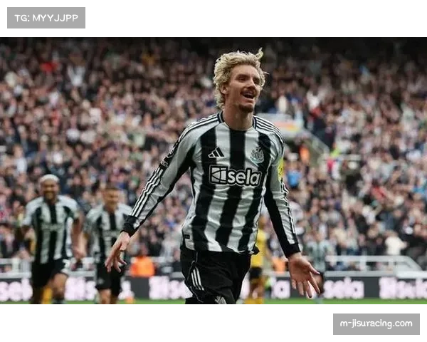 纽卡斯尔控球结合边路传中,沃尔特马德6球成锋线支点 纽卡斯尔控球结合边路传中,沃尔特马德6球成锋线支点